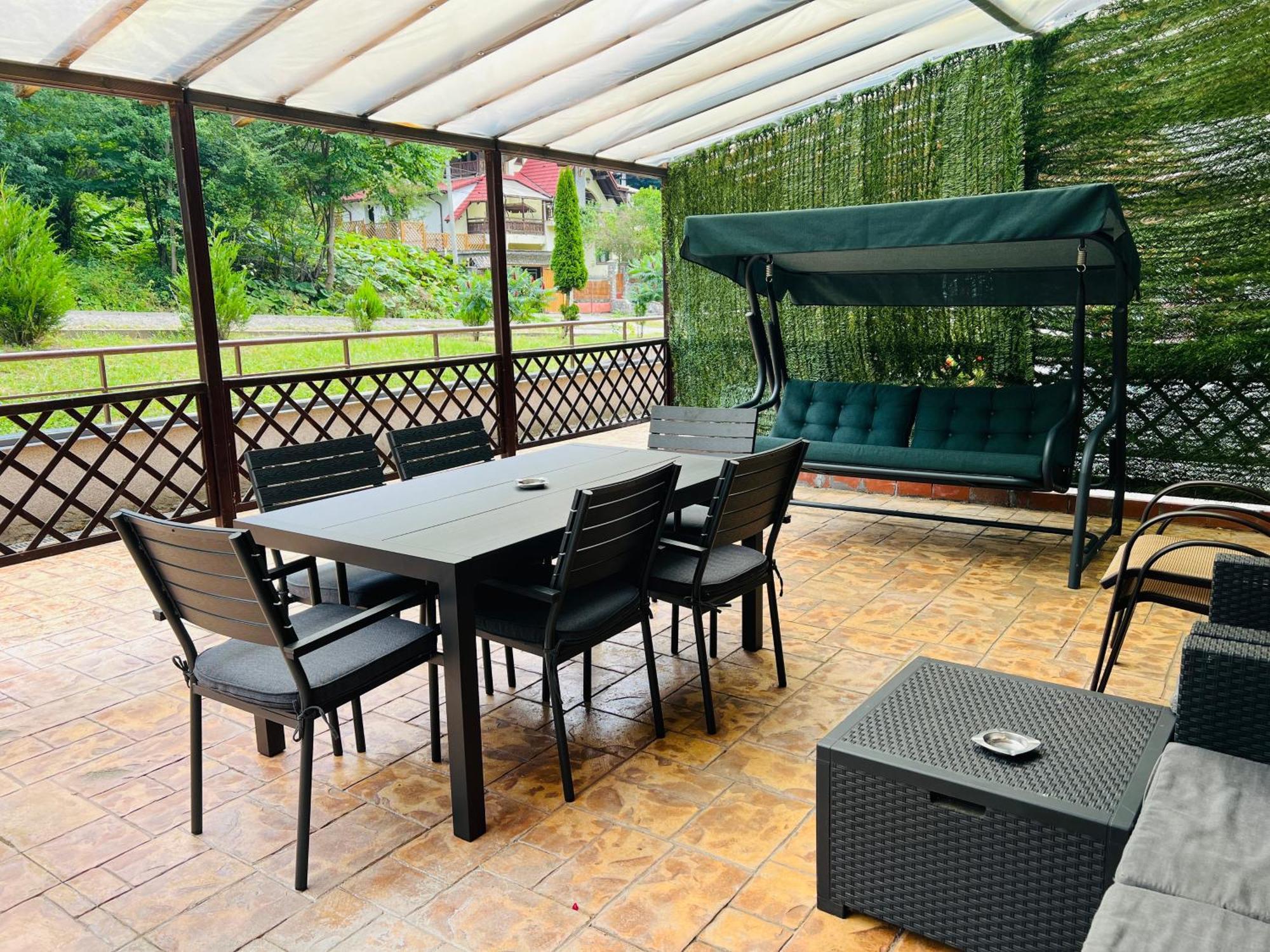 Serenity Suite Sinaia Bagian luar foto